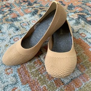 Women’s Allbirds Tree Breezers flats